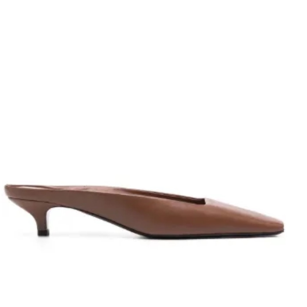 Toteme square toe kitten heel mules sz 6